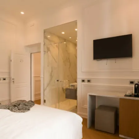 Via Chiodo Luxury בית הארחה לה ספציה