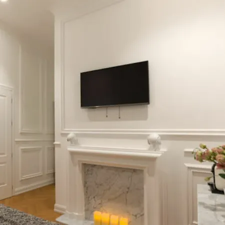Via Chiodo Luxury Gasthuis 4*