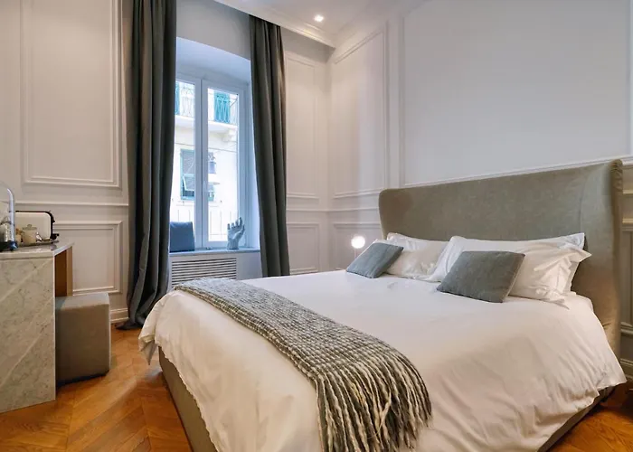Casa de hóspedes Via Chiodo Luxury 4*