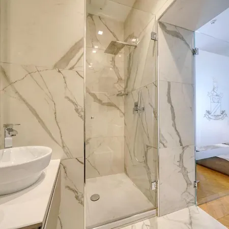 Via Chiodo Luxury 4* La Spezia