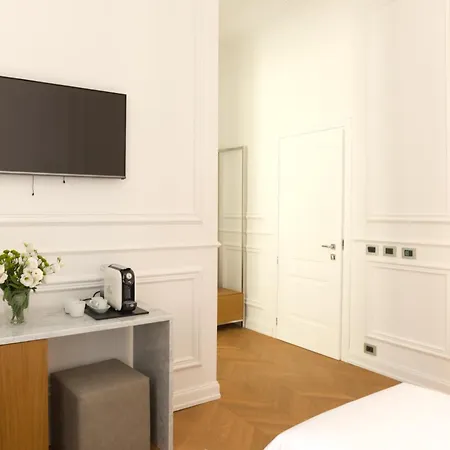 Via Chiodo Luxury 4* Специя