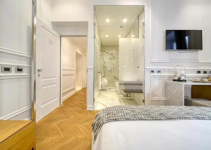 Via Chiodo Luxury 4*